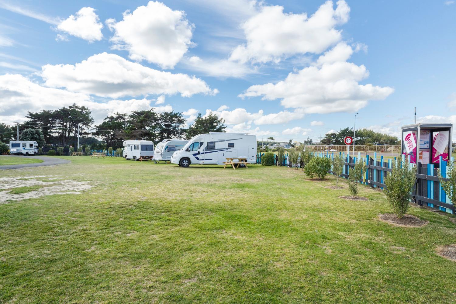 Foxton Beach Holiday Park Kültér fotó