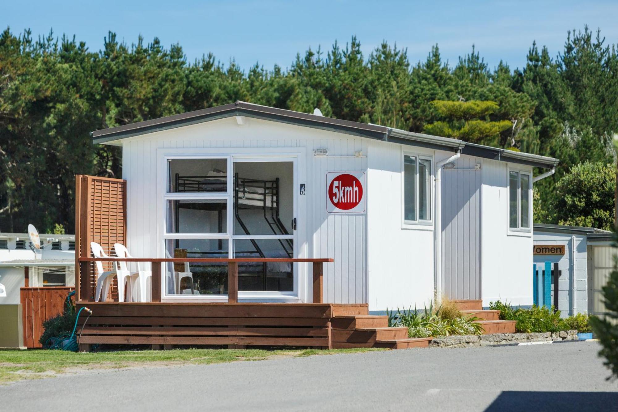 Foxton Beach Holiday Park Kültér fotó