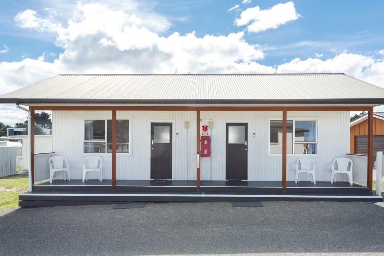 Foxton Beach Holiday Park Kültér fotó
